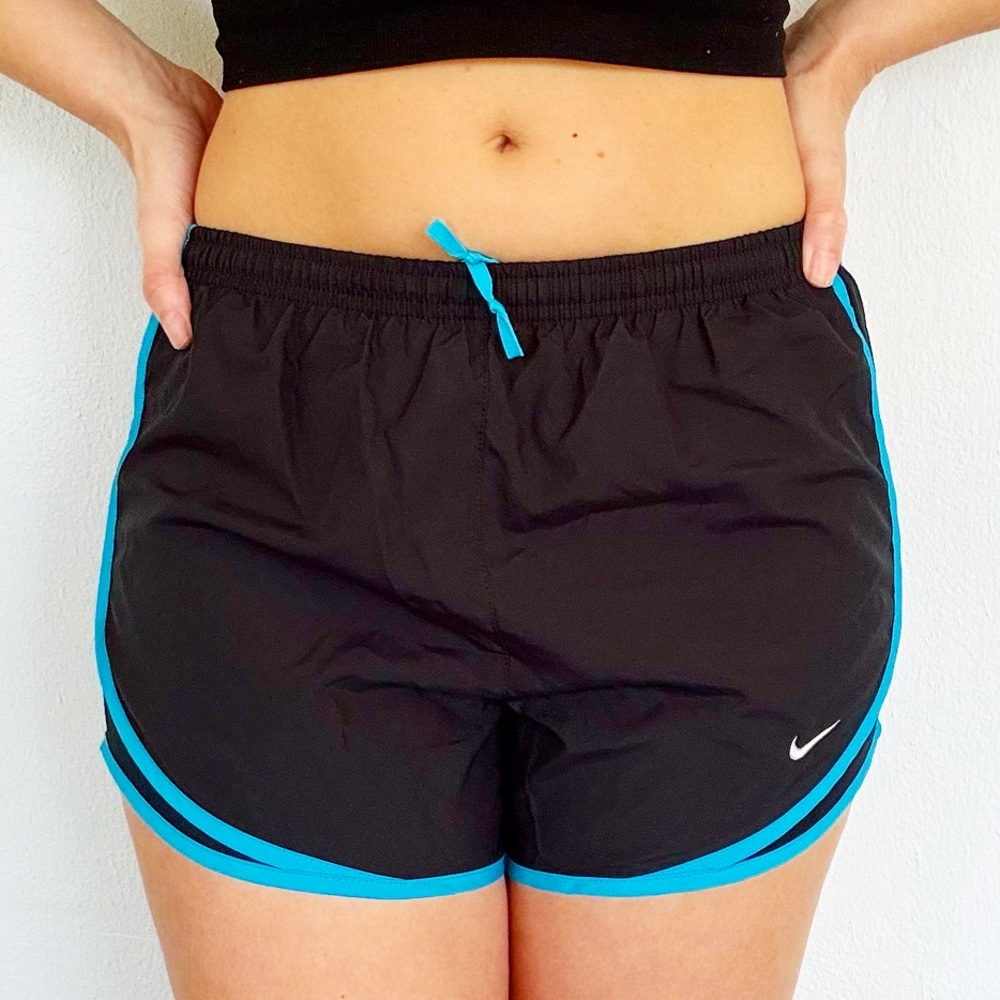 Nike Dri-Fit black blue built in mesh running shorts size XS